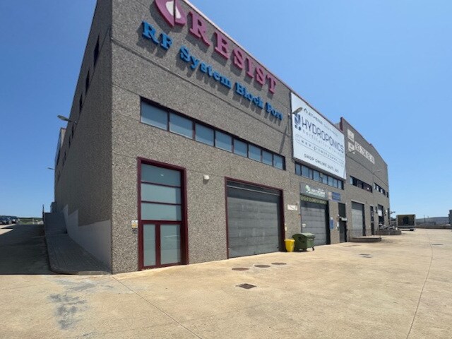 Industriel/Logistique dans Blanes, Gerona à vendre - Photo de l’immeuble – Image 2 sur 3