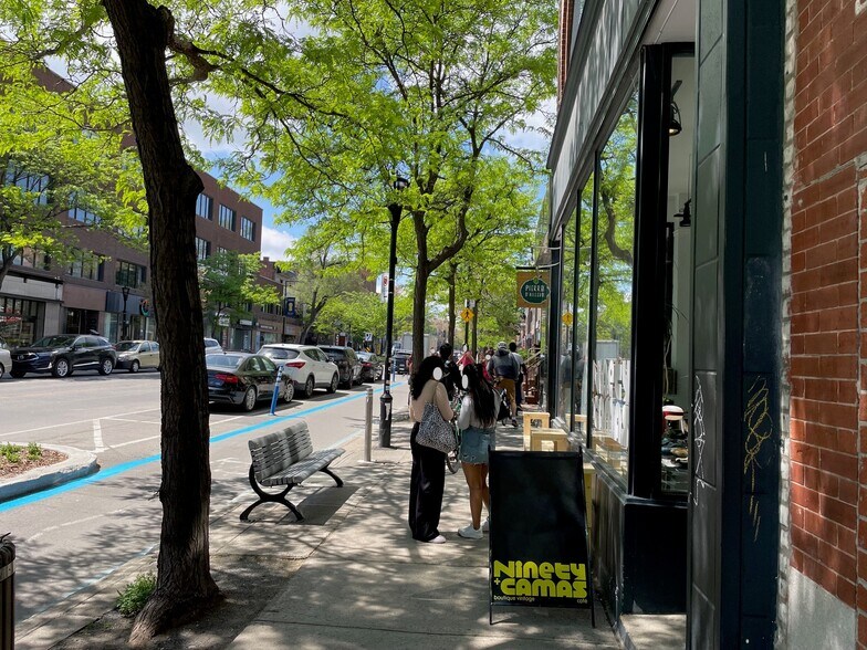 4363 Rue Saint-Denis, Montréal, QC à louer - Photo de l’immeuble – Image 3 sur 18