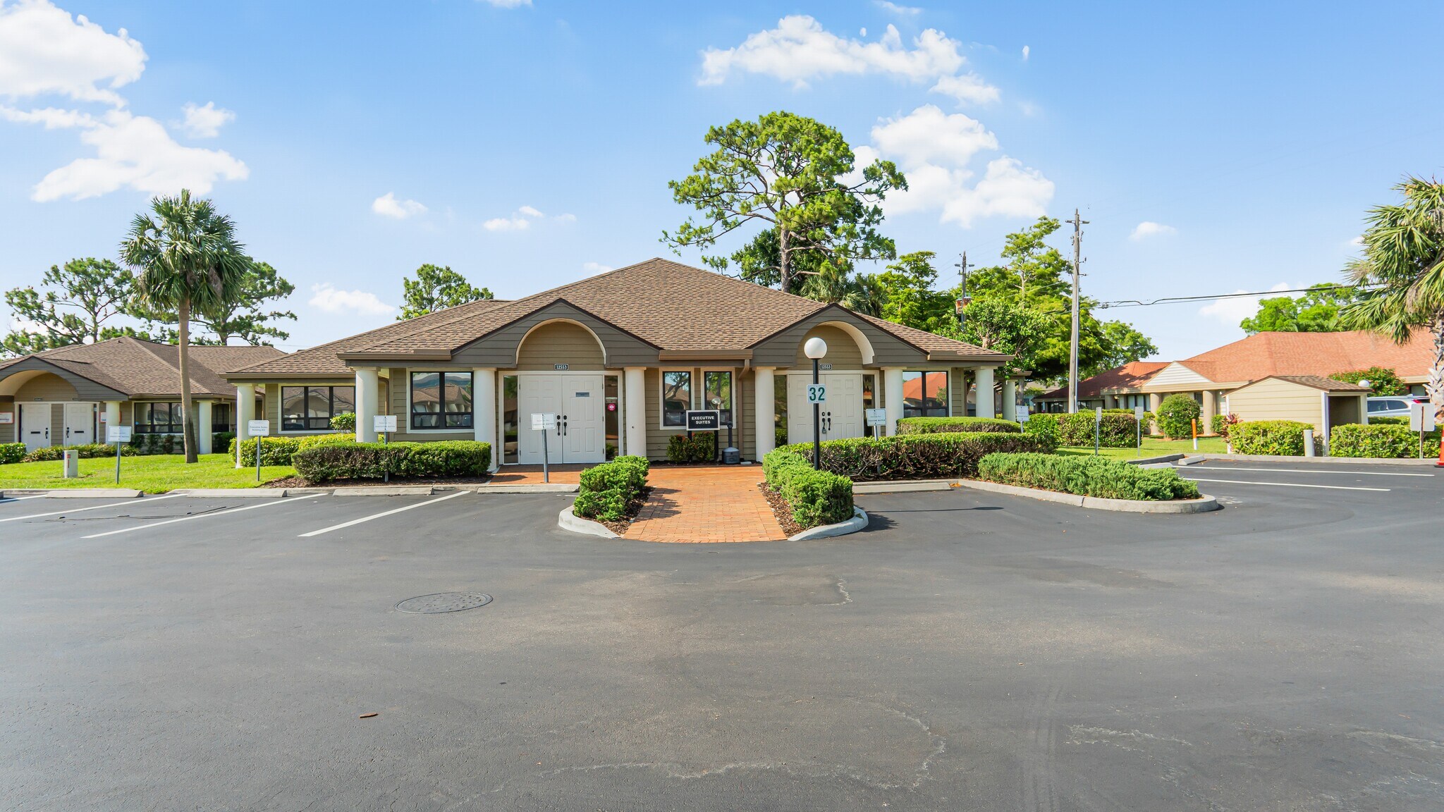 12553 New Brittany Blvd, Fort Myers, FL à vendre Photo principale– Image 1 sur 12