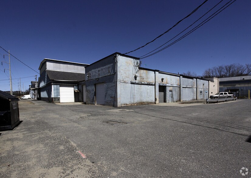 100-240 Barber Ave, Worcester, MA à louer - Photo de l’immeuble – Image 2 sur 19