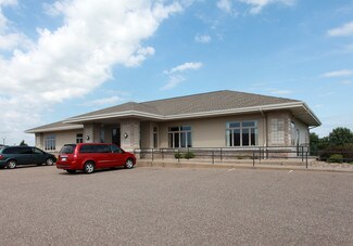 Plus de détails pour 227 Meridian Dr, New Richmond, WI - Bureau à vendre