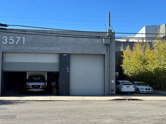 Plus de détails pour 3571 Hayden Ave, Culver City, CA - Industriel/Logistique à louer