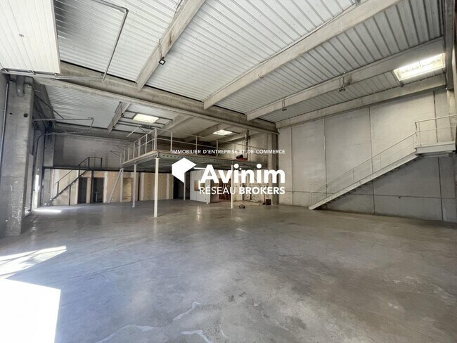 Plus de détails pour Industriel/Logistique à vendre