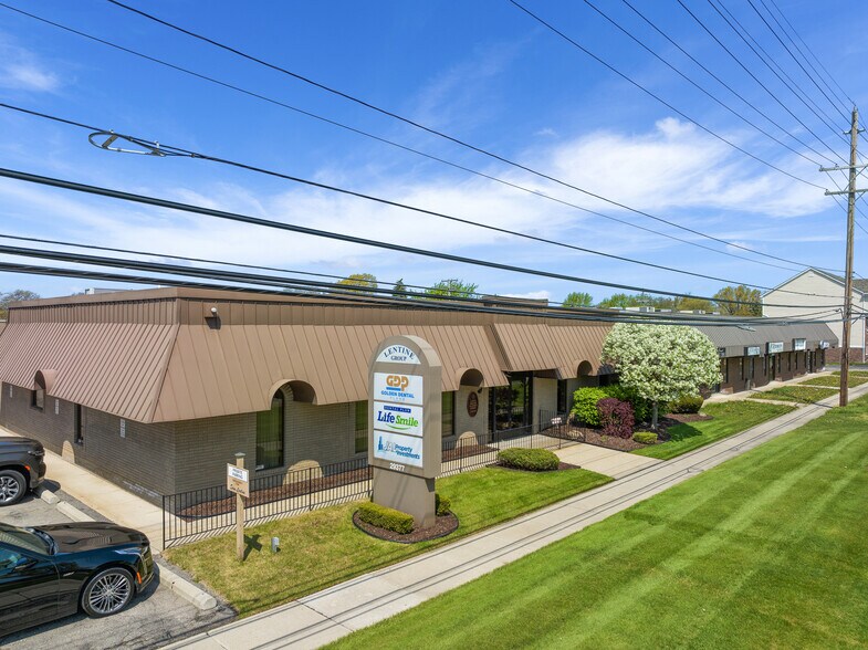 29377 Hoover Rd, Warren, MI à louer - Photo de l’immeuble – Image 3 sur 6