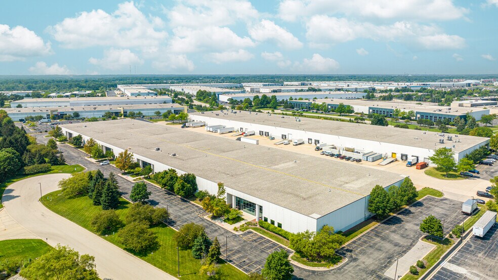 3540-3630 Amhurst Pky, Waukegan, IL à louer - Photo principale – Image 1 sur 30