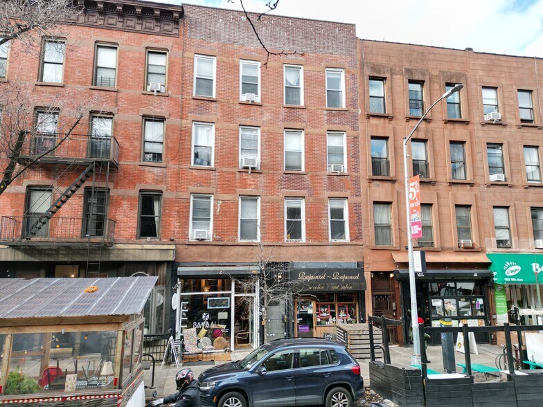 Park Slope Portfolio portefeuille de 10 biens à vendre sur LoopNet.fr - Photo de l’immeuble – Image 2 sur 7
