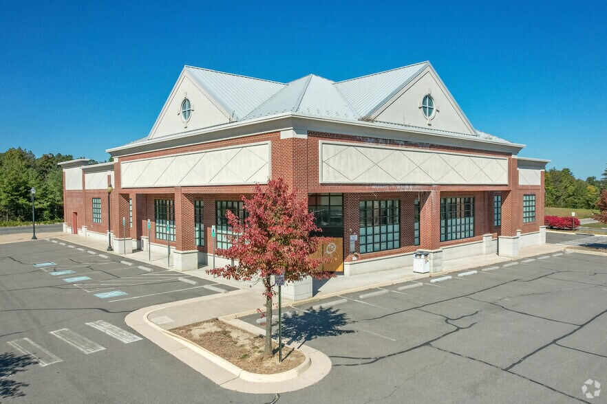 42994 Eastern Kingbird Plz, Ashburn, VA à louer - Photo principale – Image 1 sur 3