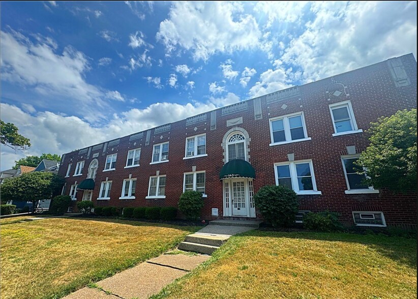7 Winchester Pl, Buffalo, NY à vendre - Photo principale – Image 1 sur 6