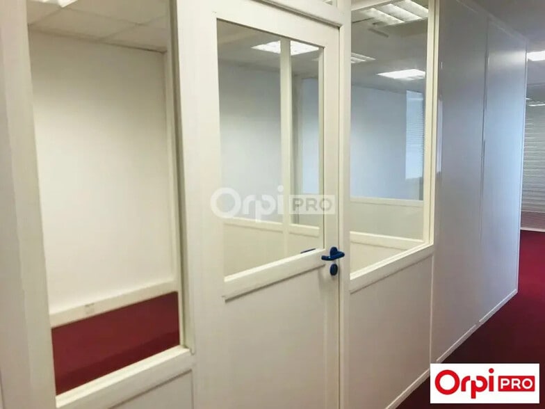 Bureau dans Lille à louer - Photo intérieure – Image 3 sur 4
