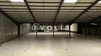 Local d’activités dans Châteaurenard à louer Photo intérieure– Image 2 sur 3