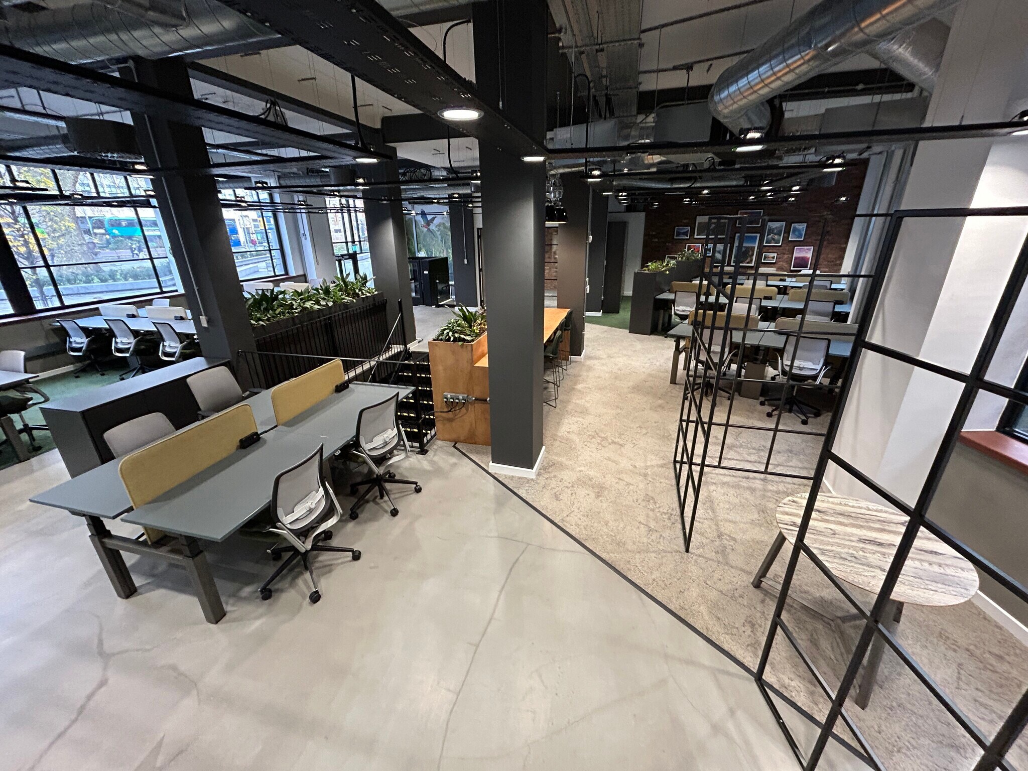 Colston Ave, Bristol à louer Photo de l’immeuble– Image 1 sur 25