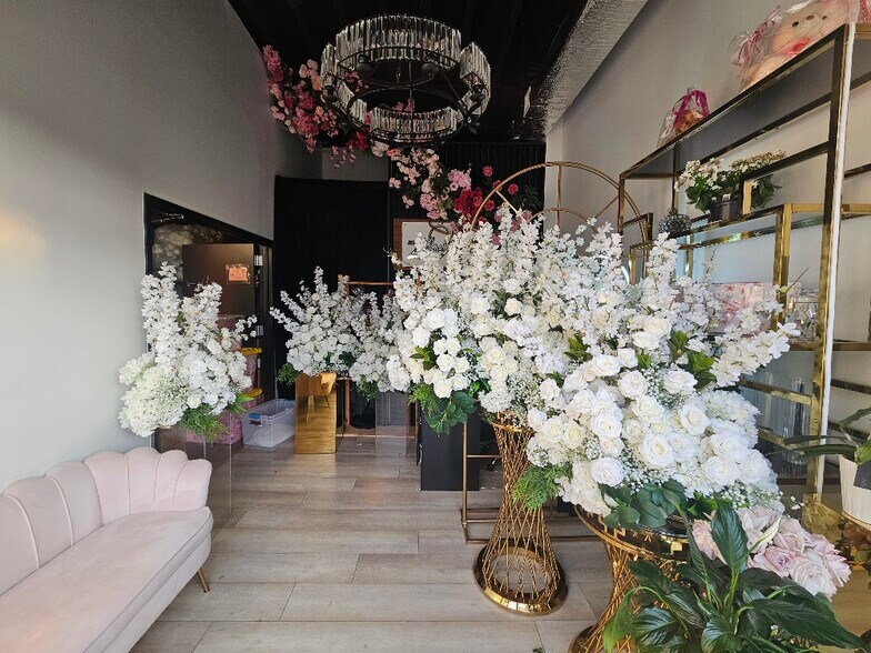 345 Hillside Ave, Williston Park, NY à louer - Photo de l’immeuble – Image 3 sur 12