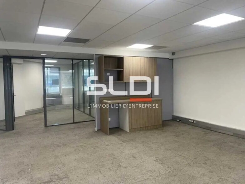 Bureau dans Lyon à vendre - Photo intérieure – Image 2 sur 8