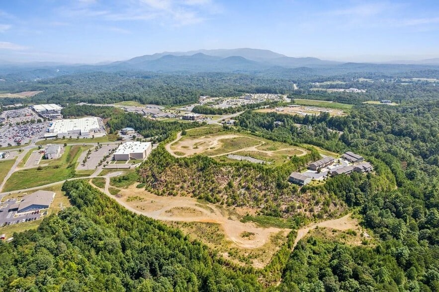 Eller Rd, Ellijay, GA à vendre - Photo de l’immeuble – Image 3 sur 5