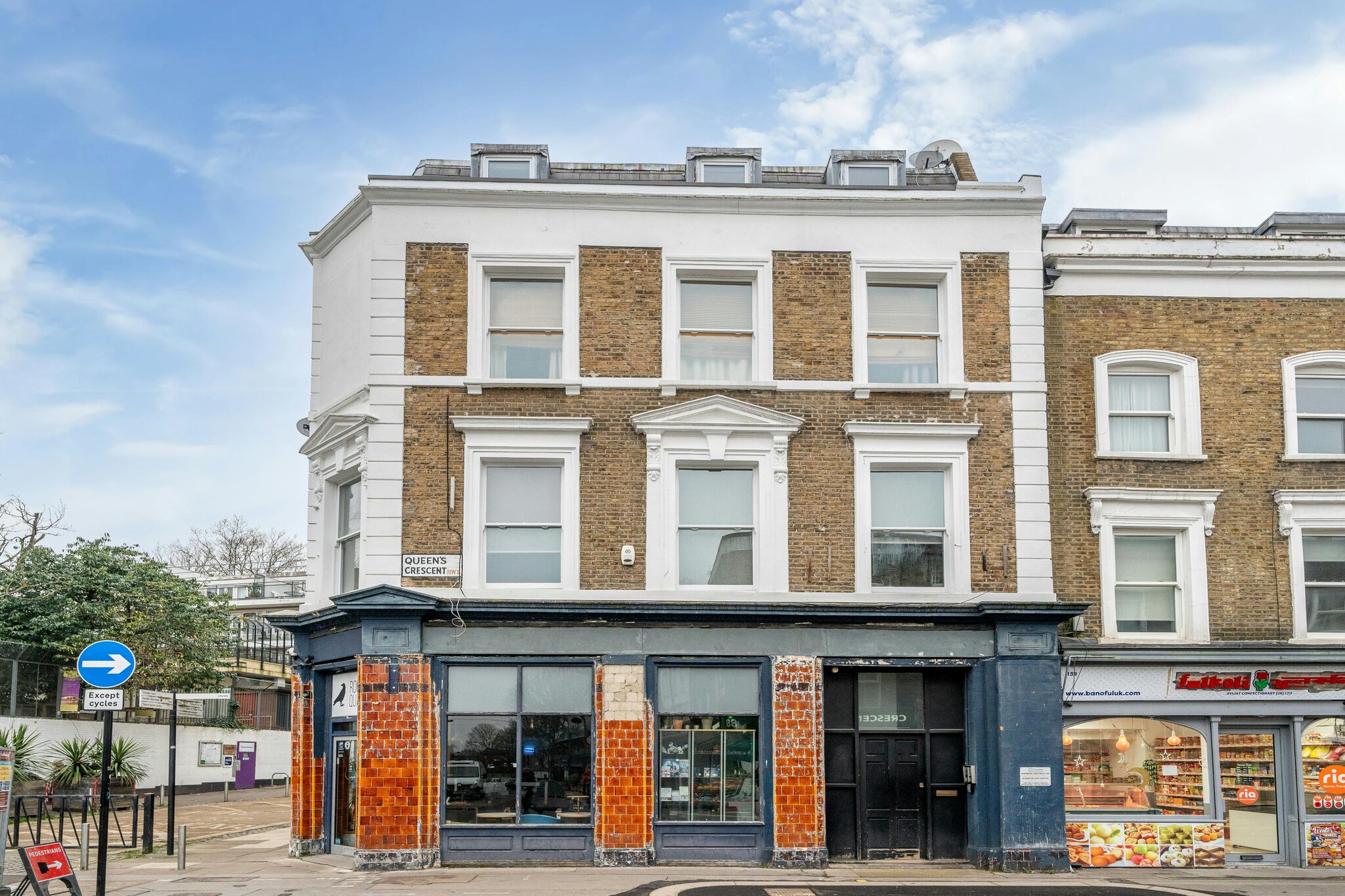 155-157 Queens Crescent, Londres à vendre Photo de l’immeuble– Image 1 sur 20