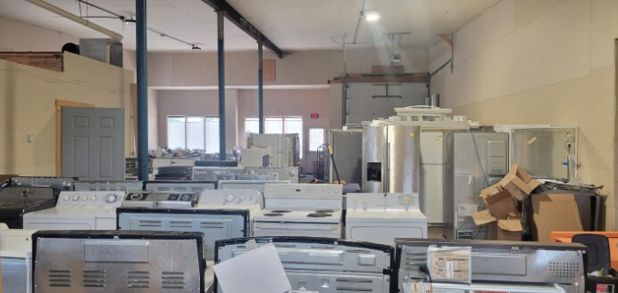 242 W Edgewater St, Portage, WI à vendre - Photo de l’immeuble – Image 3 sur 3