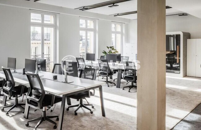 Plus de détails pour Bureau à louer