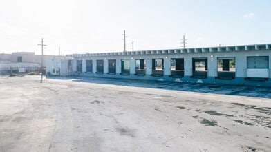 11700 NW 36th Ave, Miami, FL à louer Photo intérieure– Image 1 sur 12