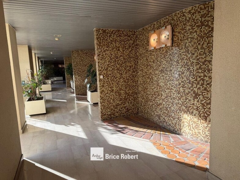 168 Boulevard De La Croix-Rousse, Lyon à louer - Photo de l’immeuble – Image 3 sur 5
