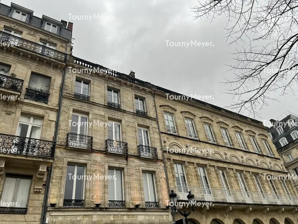 Bureau dans Bordeaux à louer Photo de l’immeuble– Image 1 sur 8