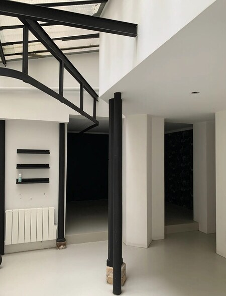 Bureau dans Paris à vendre - Photo de l’immeuble – Image 3 sur 5