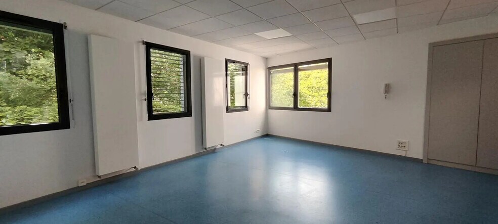 Bureau dans Mulhouse à vendre - Photo de l’immeuble – Image 2 sur 10