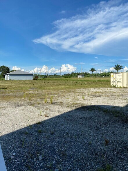 501 World Trade Petroleum Dr, Belle Glade, FL à vendre - Photo de l’immeuble – Image 1 sur 3