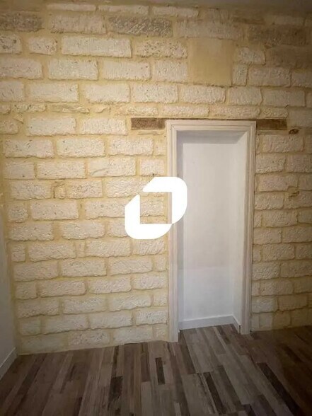 Bureau dans Montpellier à vendre - Photo de l’immeuble – Image 2 sur 17