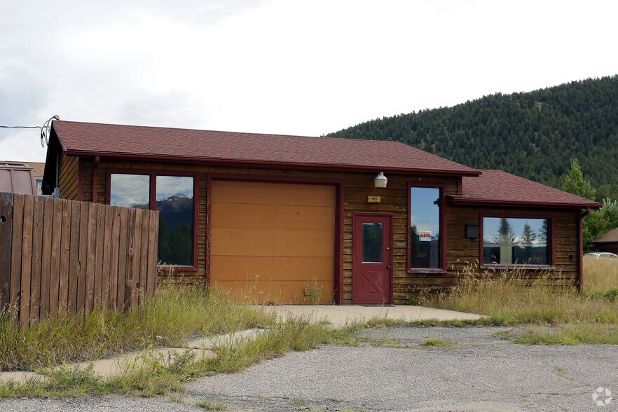 500 Rampart Range Rd, Woodland Park, CO à vendre - Photo principale – Image 1 sur 2
