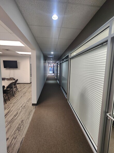 1240 4th Av, Prince George, BC à vendre - Photo de l’immeuble – Image 3 sur 7