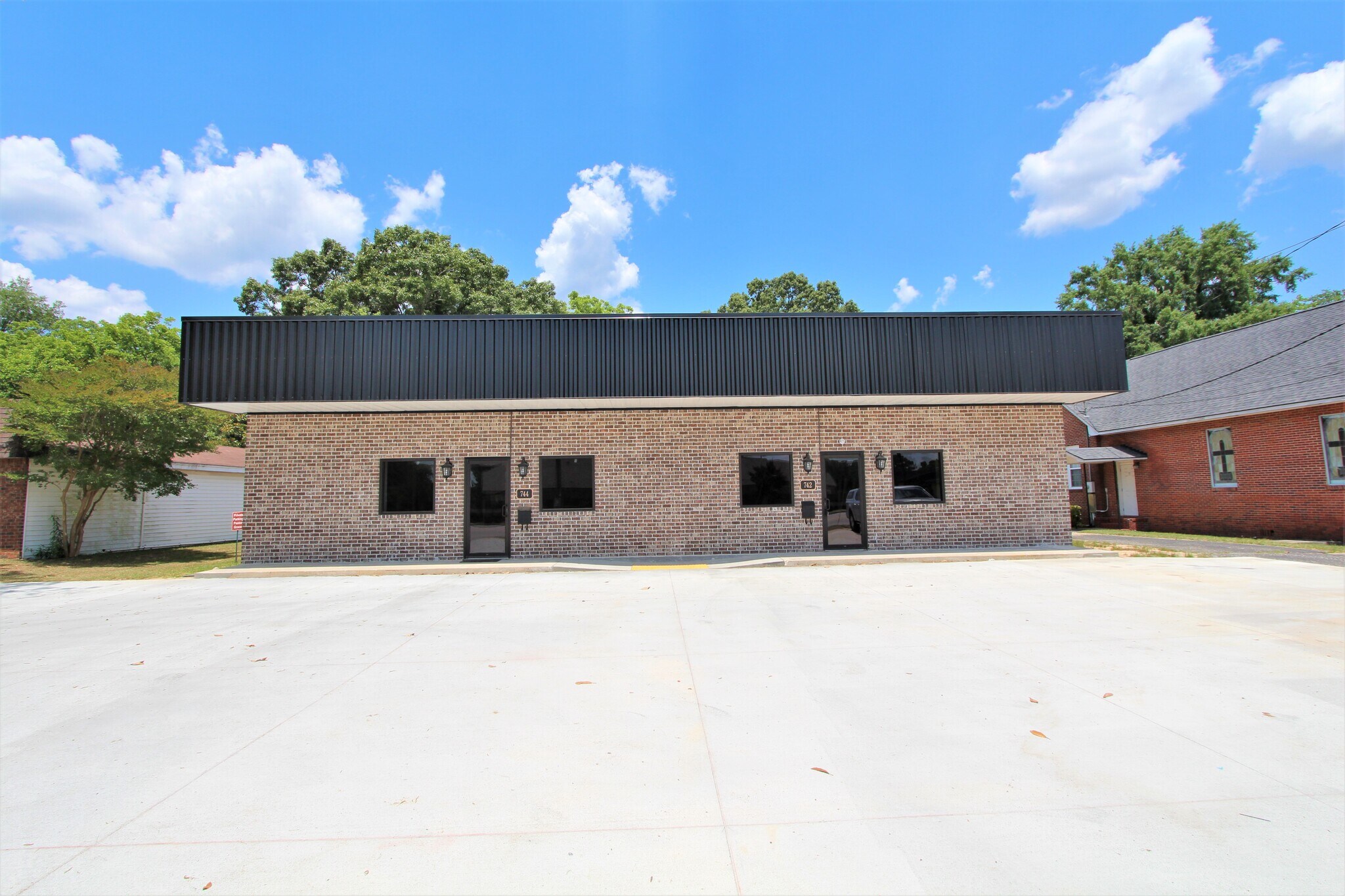 742 W Carolina Ave, Hartsville, SC à vendre Photo principale– Image 1 sur 6