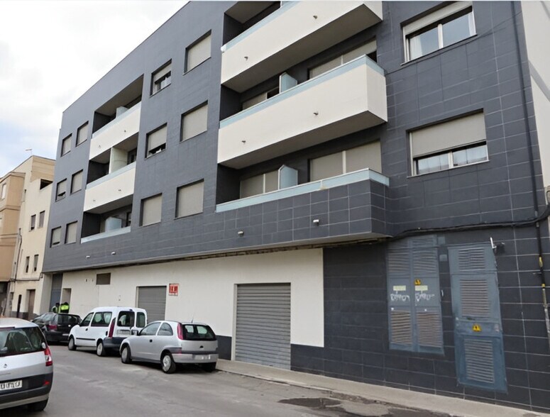 Avinguda José Ortiz, ALMAZORA, Castellón à vendre - Photo de l’immeuble – Image 2 sur 3