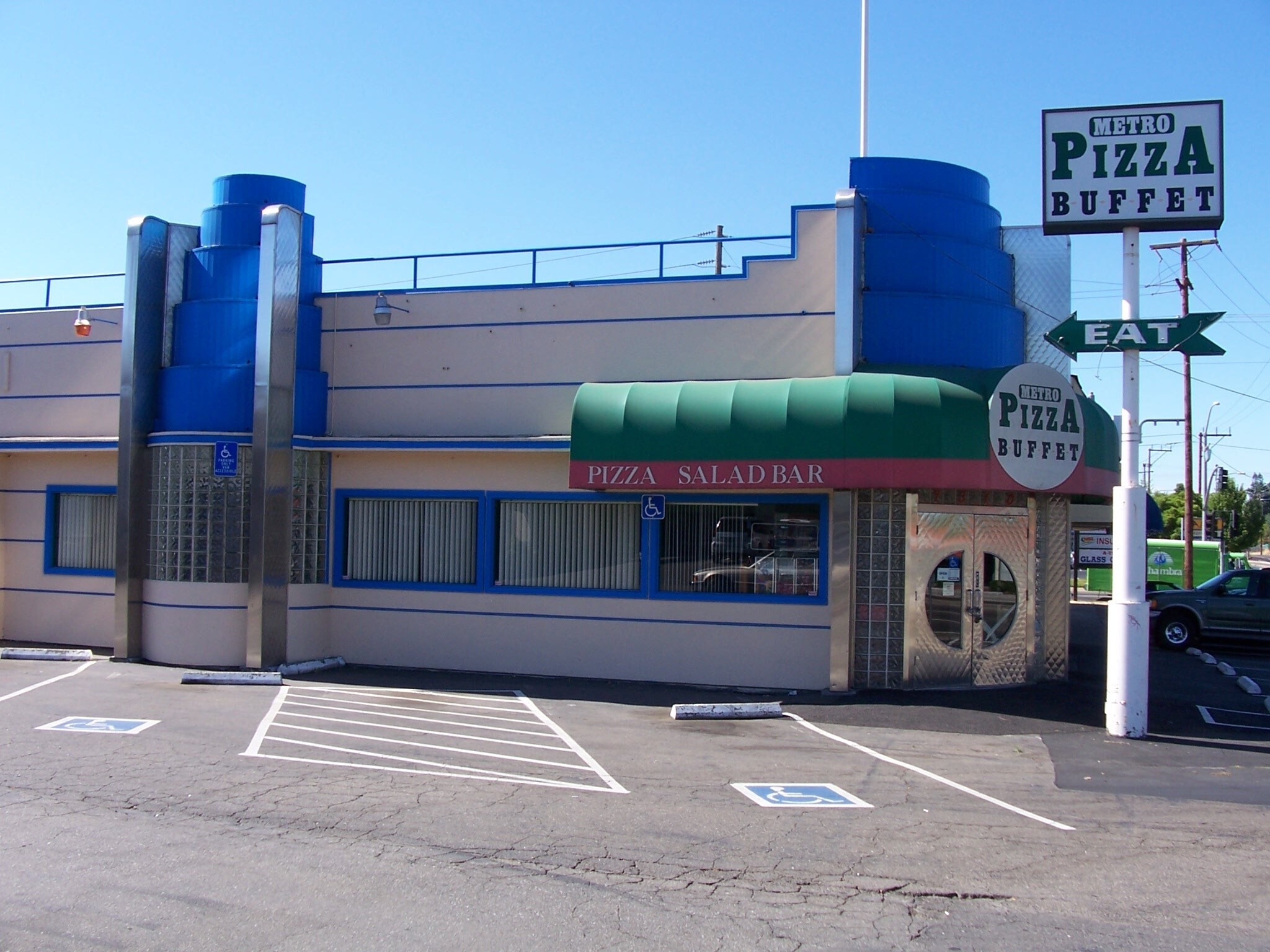 7310 Fair Oaks Blvd, Carmichael, CA à vendre Photo principale– Image 1 sur 6