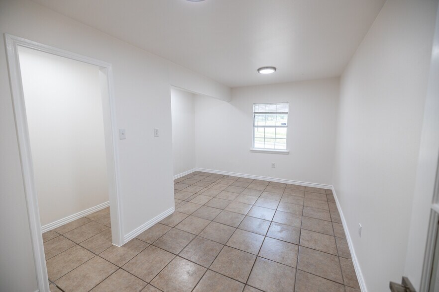 750 S Mays St, Round Rock, TX à vendre - Photo de l’immeuble – Image 3 sur 24