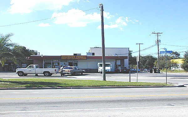 1502-1504 N Garden Ave, Clearwater, FL à louer - Photo principale – Image 1 sur 2