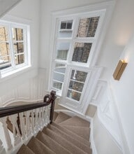 26 Curzon St, Londres à louer Photo intérieure– Image 2 sur 11