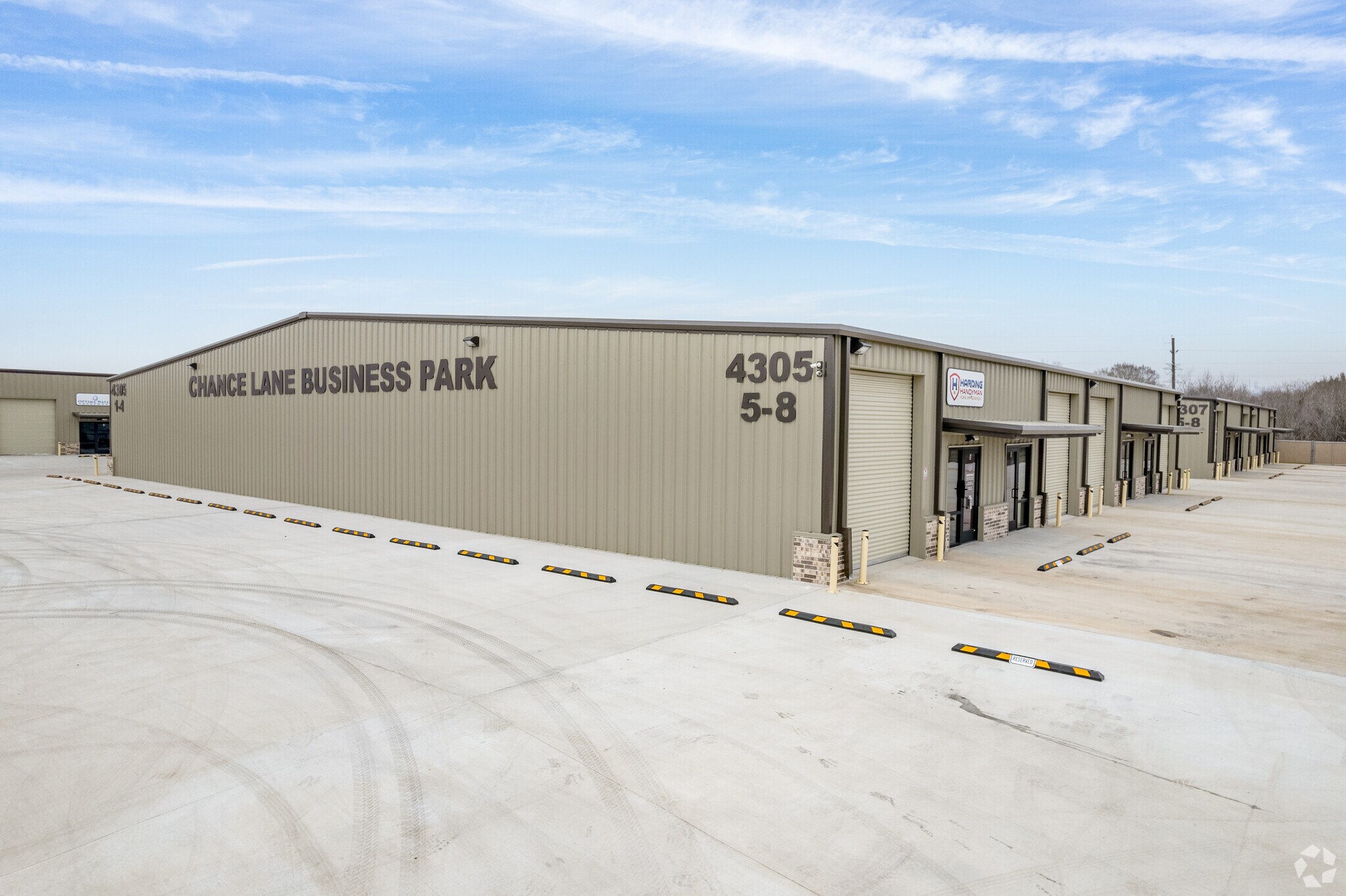 4303-4307 Chance Ln, Rosharon, TX à louer Photo de l’immeuble– Image 1 sur 11