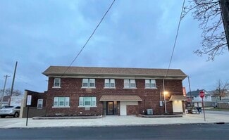 Plus de détails pour 13501 Lakewood Heights Blvd, Cleveland, OH - Logement à vendre