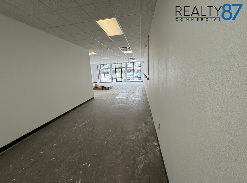 588 Boyson Rd NE, Cedar Rapids, IA à louer - Photo de l’immeuble – Image 3 sur 5