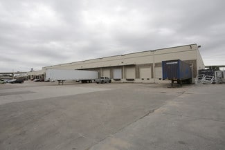 Plus de détails pour 1055 W Sam Houston Pky N, Houston, TX - Industriel/Logistique à louer