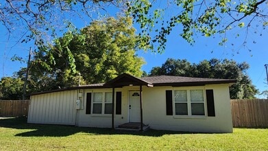 6730 Mobile Hwy, Pensacola, FL à louer Photo intérieure– Image 1 sur 8