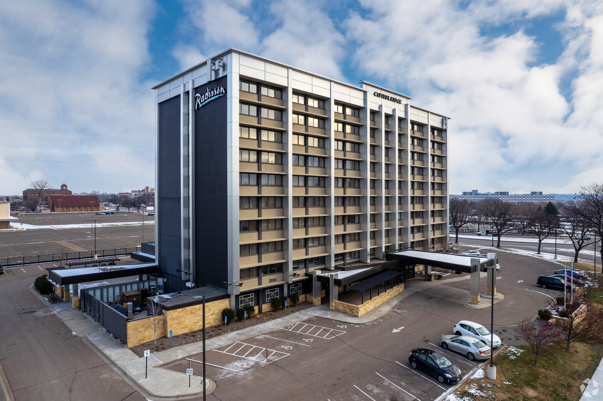 161 Rondo Ave, Saint Paul, MN à louer Photo de l’immeuble– Image 1 sur 16