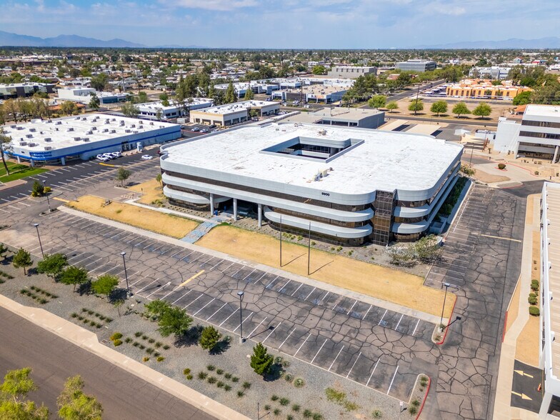 8900 N 22nd Ave, Phoenix, AZ à vendre - Photo de l’immeuble – Image 1 sur 10