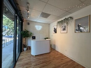 2020 I St, Sacramento, CA à louer Photo intérieure– Image 2 sur 19