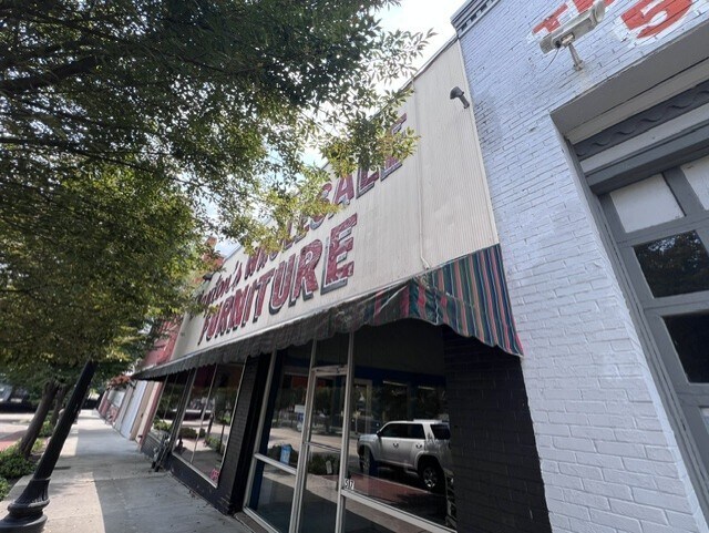 517 N Gay St, Knoxville, TN à vendre - Photo de l’immeuble – Image 3 sur 5