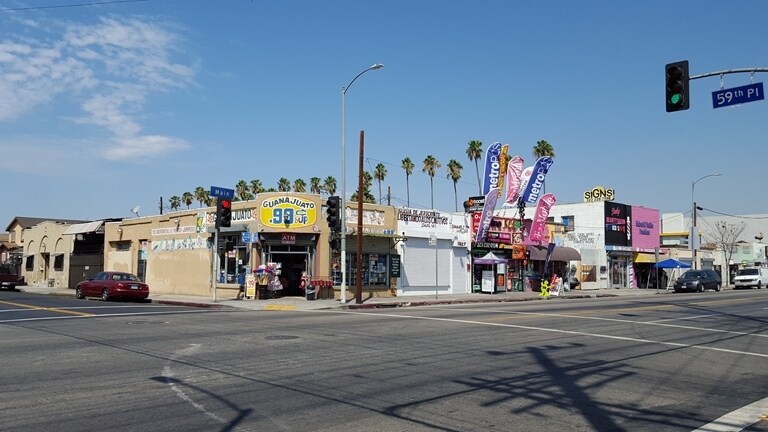 5915-5929 S Main St, Los Angeles, CA à louer Photo principale– Image 1 sur 8