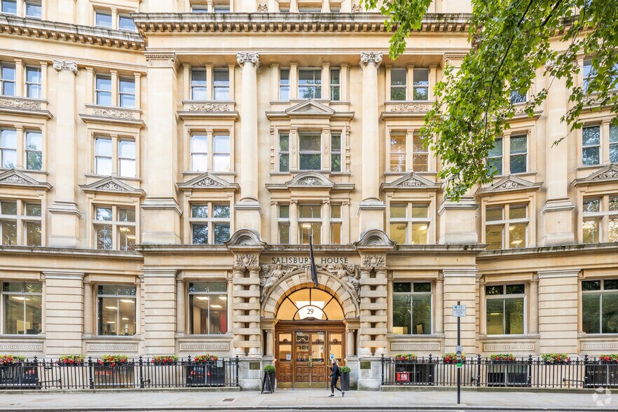 28-31 Finsbury Circ, Londres à louer - Photo de l’immeuble – Image 3 sur 23