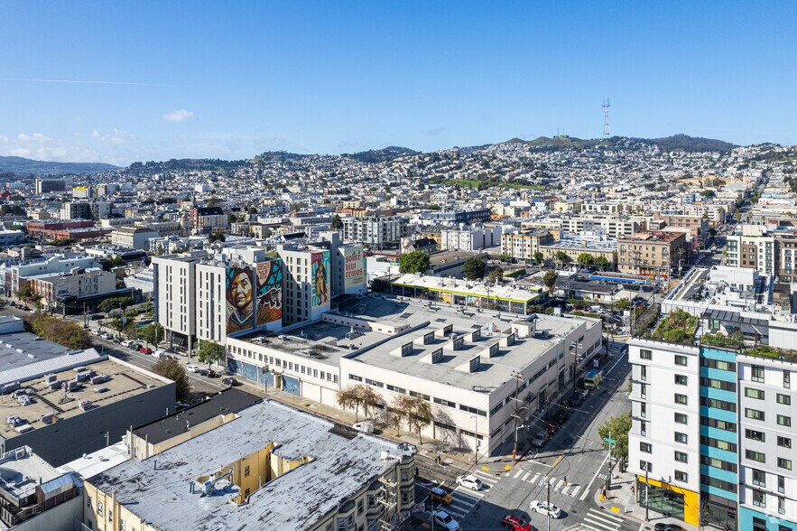 2000-2040 Folsom St, San Francisco, CA à louer - Aérien – Image 1 sur 9