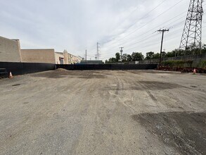 100 W Main St, Bound Brook, NJ à louer Photo intérieure– Image 1 sur 6