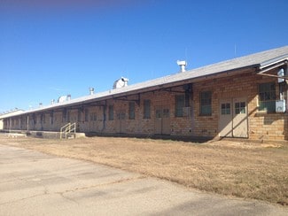 Plus de détails pour 490 Oak St, Hooks, TX - Industriel/Logistique à louer